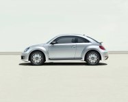 2014_beetle_convertible_with_premium_package_euro-spec_model_4107.jpg
