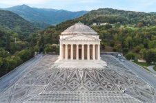 possagno tempio canova2.jpg