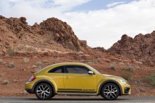 volkswagen-beetle-dune_2.jpg
