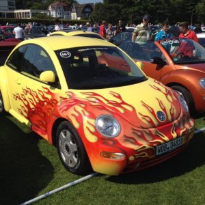 11960044 1141443652549817 3302786854348274988 n