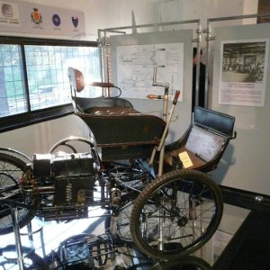 23'esimo scacco al gnu visita al museo dell'auto