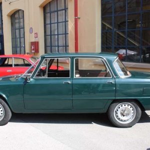 100 anni di Alfa Romeo a Pontedera 24/09/11