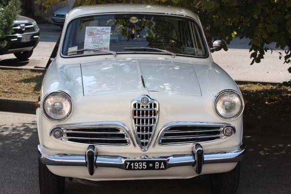 100 anni di Alfa Romeo a Pontedera 24/09/11