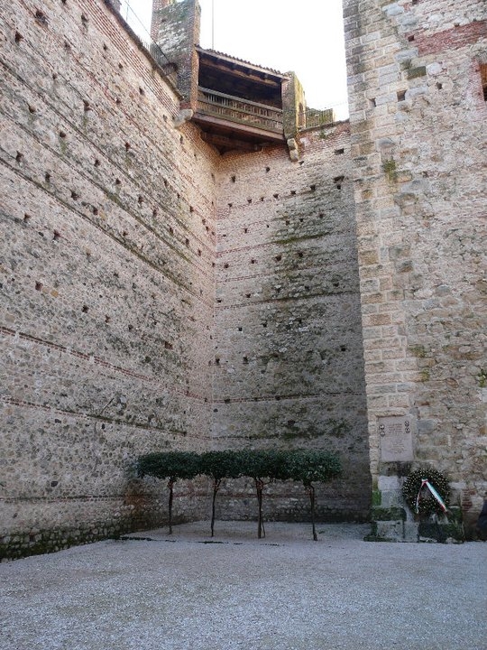 23'esimo scacco al gnu visita al castello