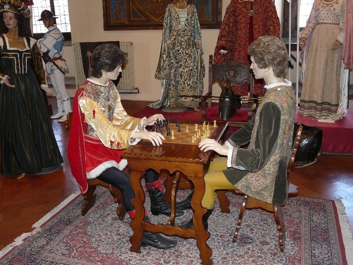 23'esimo scacco al gnu visita al castello