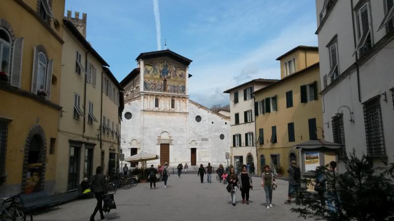 Raduno short di primavera a Lucca :-)