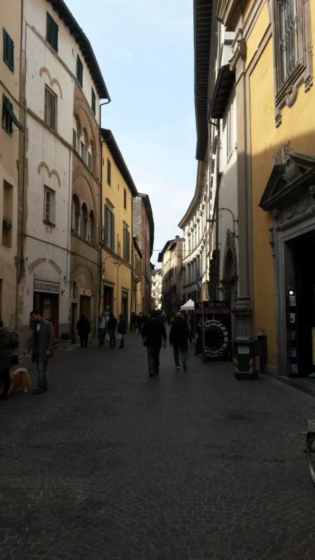 Raduno short di primavera a Lucca :-)