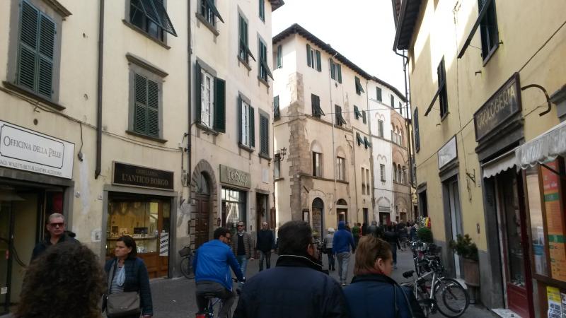 Raduno short di primavera a Lucca :-)